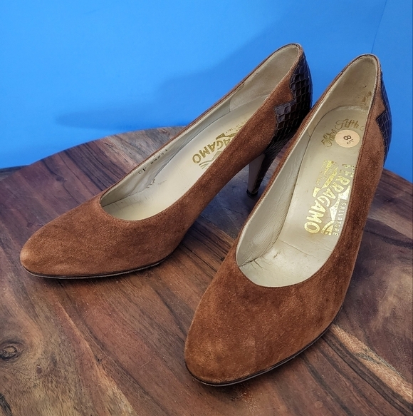 Salvatore Ferragamo Pumps Suede with Snake/Scale Heel Caramel/Brown Women's 8.5 - Picture 2 of 13